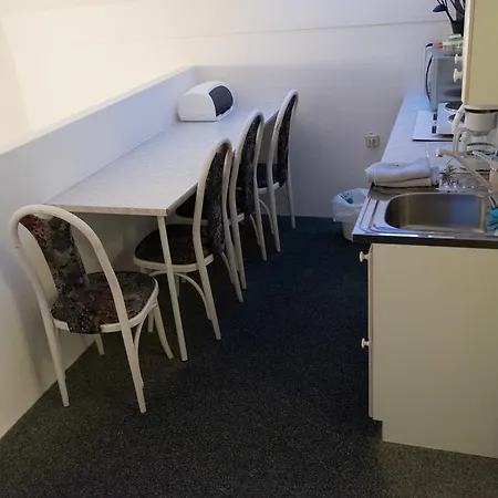 Gæstehus Ubytovani Krkonose Lanov *